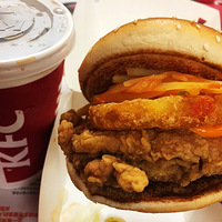 ���Ի���̨��NO.24��KFC�ԳԷ���