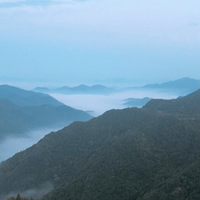 һ���˷��ˣ�ȥ¶Ӫ