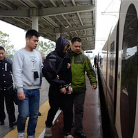 ɱ�����ʧ��Ů�������׾�������ץ����Ƶ�ع⣺����ҽԺ�����ƴ�