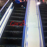 ���ģ�77�����̱�����Ů��ˤ3�Ρ���������ܶ�ҳ����У�����