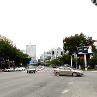 ���²�Ҫ����̨������800���ˣ����������������