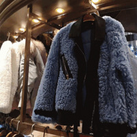 15����ͳ���800�����ţ�̨����Ⱥ���ں���Ƥ����˷��ˣ���