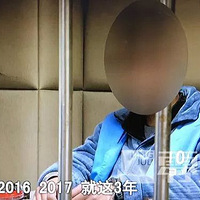 ���ƣ�����ͬʱȢ3�����ţ�����3���ޣ�3���Ҿ���������1����