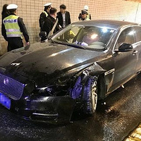 ���꣡���������̨��ײ��"��"���������