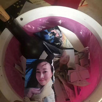 һ���ϰ��˱�ƭ��ȫ�����"���а��ĵ���Ů&quot