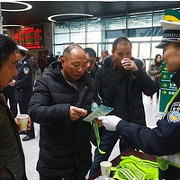 ֱ���������� | ̨�ݳ���2000������������鳵��1400