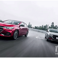 ��ϵ�˶�˫�۶���˭���������������style��