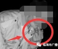 ���۾����ٺ�һ���Ӿ����ڳ�ʺ��