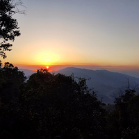 ��ɽ ��կ �ǿ���