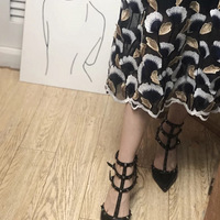 �����˻�����ūí���߸�Ь������Ϊ���Ե��ȶ̣�û�뵽�����ˣ�