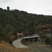 �˷����£�˼���¡�