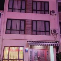 �ԼҺ�լ�ɡ����ޡ����������Σ�һ¥�����Ҷ�������