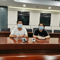 ̨����λ�ϰ�����ˣ�