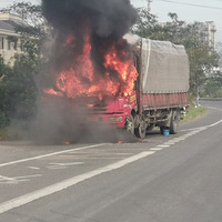 ̨����̨��������ʻ;��ͻȻ��� ����������Ԯ