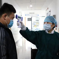 ������䣬���Ǻ�ů����һ�Σ����ǰѾ�ͷ�۽�̨�����Ⱥ��