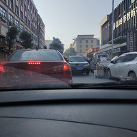 ���գ���������ͣ����ɽ�ͨ�����