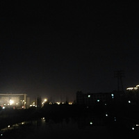 ҹ��ɢ�����˴������ڣ���С����ú󣬸պÿ��Ի��ӱ���һȦ��