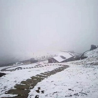 ��ѩ�׷��꣡���죬̨��ӭ�������һ��ѩ