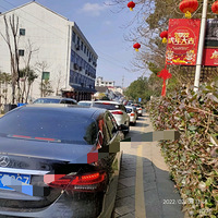 �������ġ��������Ƕ¶¶£������г�Ҳ����ͣͣ