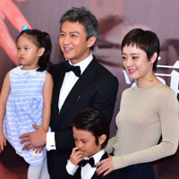 不婚主义者结婚了？！如今儿女双全，堪称娱乐圈婚姻模板