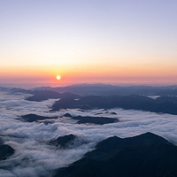 ���������Ρ��ٺ�����ɽ