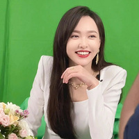 哪位85花婚后最幸福？她把宠爱都写在脸上了！