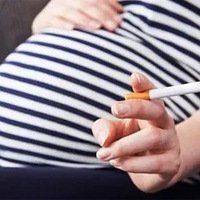 ����ά����̥������Ц������Ϊ�����������ã�ҽ��ȴ������