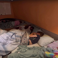 ���װְ�ʡǮ��5����ס��һ�Ҿɴ���һ����ֻ���ѱ��ⷿ����