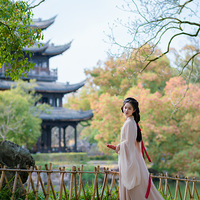 �����Ľ��ϣ��ٺ�������Ů���ĵ�����ŷ硣