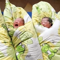 ɽ���İ�̥ ��������ࡱ����ͬ����ѧ��סһ�����ᣬ��ͷ�ʼ���