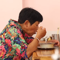 �����ж�֭�����Ϸ��������������Բ������ٺ���ʳ��