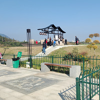 ��11�´��ޡ����н��ź�������