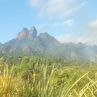 ����ɽ�ŵ�������÷�����·���ε�ɽˮʫ��