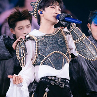 ���̨�ݶ�����