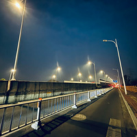 �ܲ���������һ��ɽ����·�����߽����������۵Ĺ��ޣ�