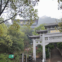 ����׷�ɽ��������