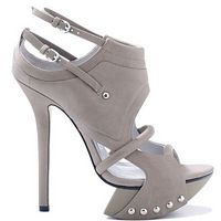 ������������ľ������Ь��