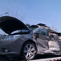 ����Ӧ���Ǳ�ײ�ġ����硤