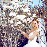 �������µ�Ư����ɴ�գ�����ĽŶ��