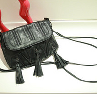 �������Ʒ�����˱ر��İ�����I��