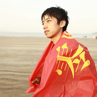 �����Ӱ��ɽ���ĺ�Ӱ��