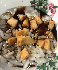 可以无限续碗的糍粑冰粉凉虾