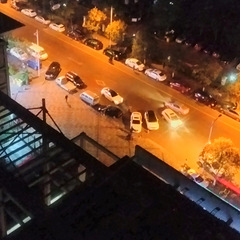 下沙梦琴湾西门，晚上基本都是这样乱停，投诉N次，能否管好？