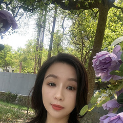 愿与你共度人生的春夏秋冬，相互扶持，分享喜怒哀乐。