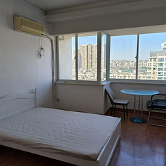 1号线闸弄口地铁口白云大厦酒店式公寓出租，可以注册可以住人