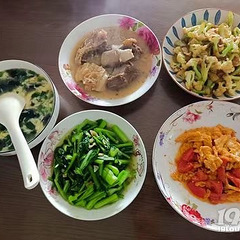 育儿嫂，育儿阿姨找工作。经验足