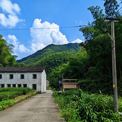 里黄弹 游山玩水