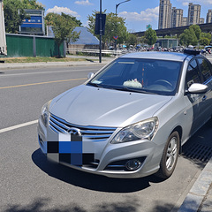 千字头的代步车