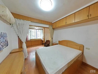 皇亲宛小区一精装房房东直租