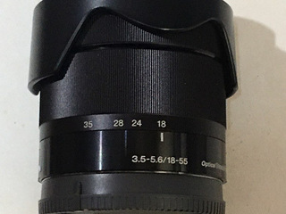 出个索尼微单镜头 18-55mm F3.5-5.6 成色全新